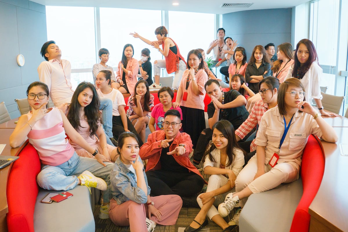 PINK Day – Ngày hội áo hồng thường niên của nhân viên của Prudential trên toàn châu Á nhằm ủng hộ môi trường làm việc ‘Đa dạng và Hòa hợp’ thân thiện với cộng đồng LGBT | Nguồn Prudential PINK Day ndash Ngagravey hội aacuteo hồng thường niecircn của nhacircn viecircn của Prudential trecircn toagraven chacircu Aacute nhằm ủng hộ mocirci trường lagravem việc lsquoĐa dạng vagrave Hogravea hợprsquo thacircn thiện với cộng đồng LGBT