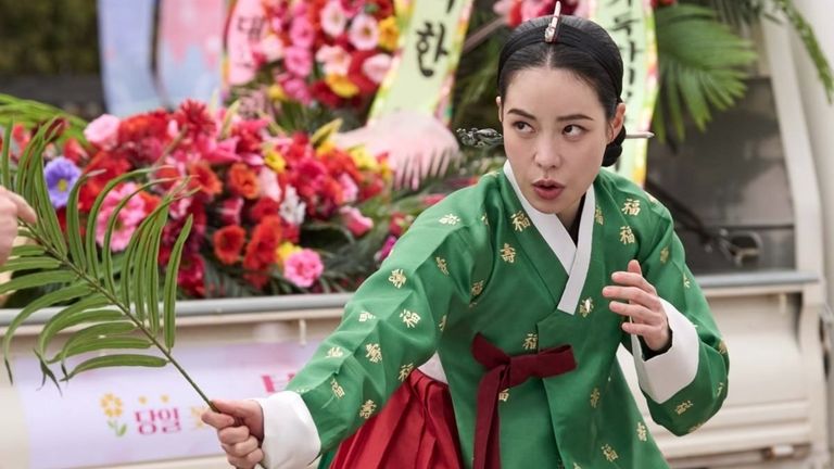 Nữ chính Shin Seo-ri của phim My Royal Nemesis để lại ấn tượng mạnh trong lòng người xem. | Nguồn: Netflix