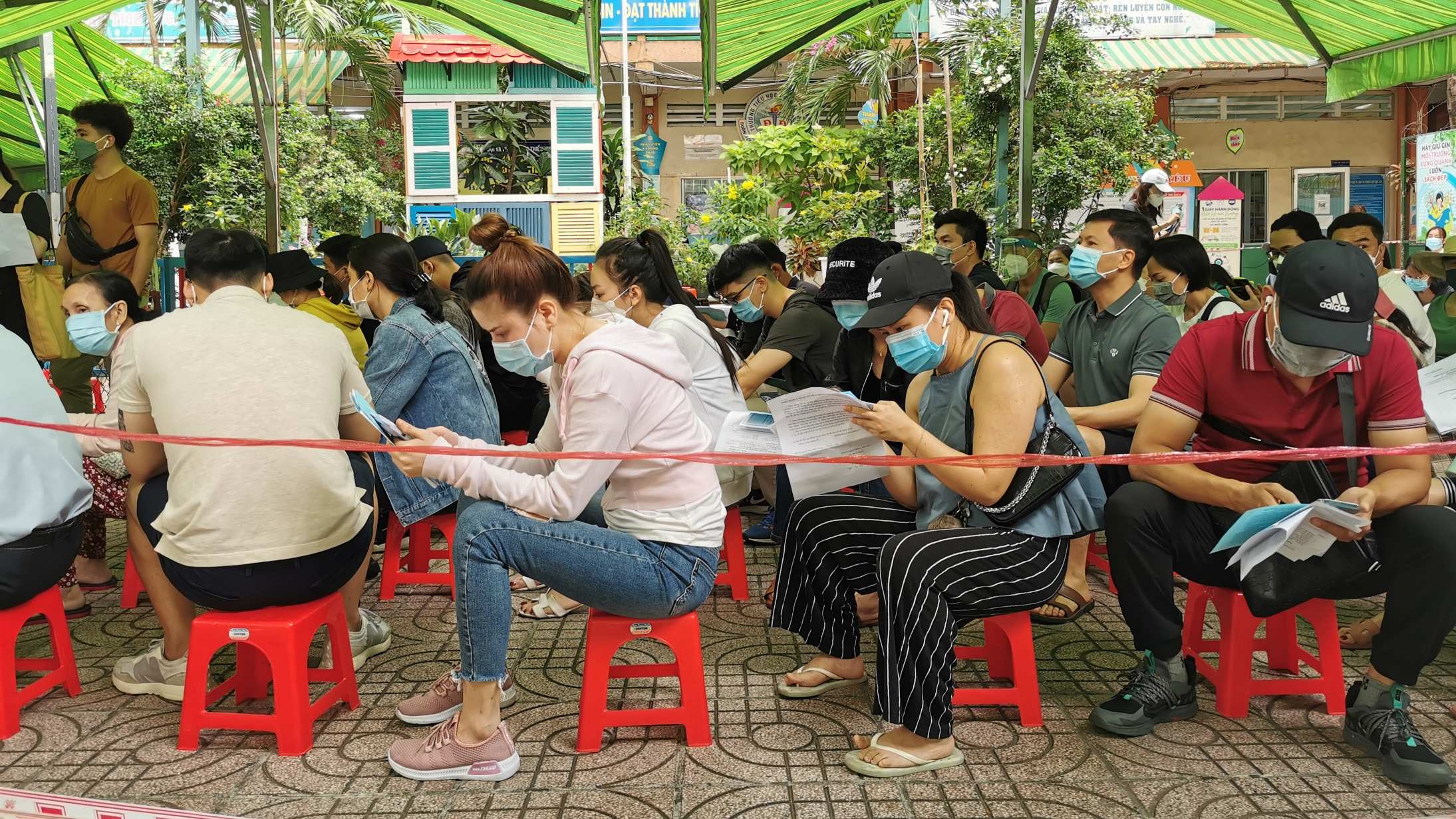 Vietnam Confirms Nearly 100,000 New Cases In One Day Vietcetera