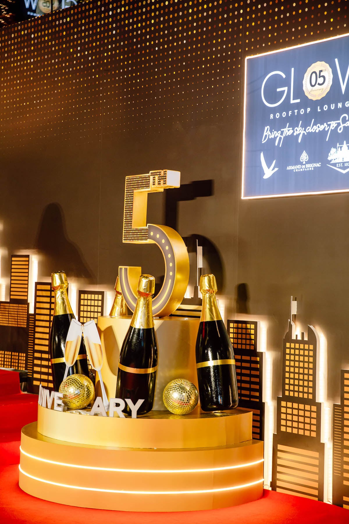 Glow Rooftop Lounge