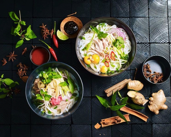 Each bowl is made with fresh ingredients and a broth thats been slow-cooked in 28 hours | Source Pho U
