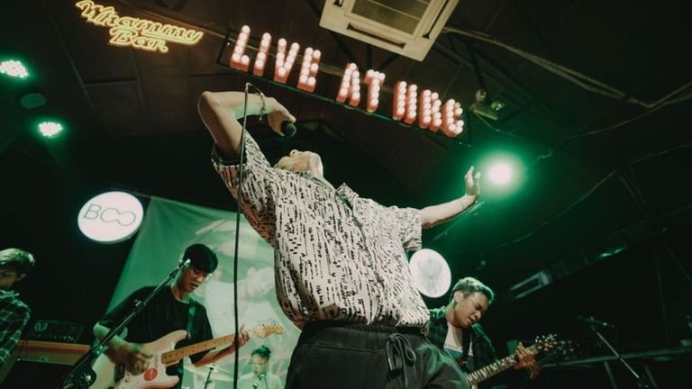 Nguồn: Hanoi Rock City