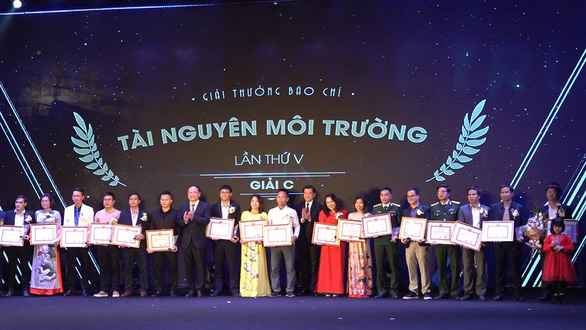 Giải thưởng Báo chí Quốc gia 2020 | Nguồn Hoài Anh Tuổi Trẻ