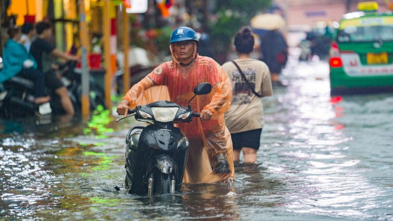 The long delayed flood control project can be the comprehensive solution for urban flooding. | Source: Vn Economy