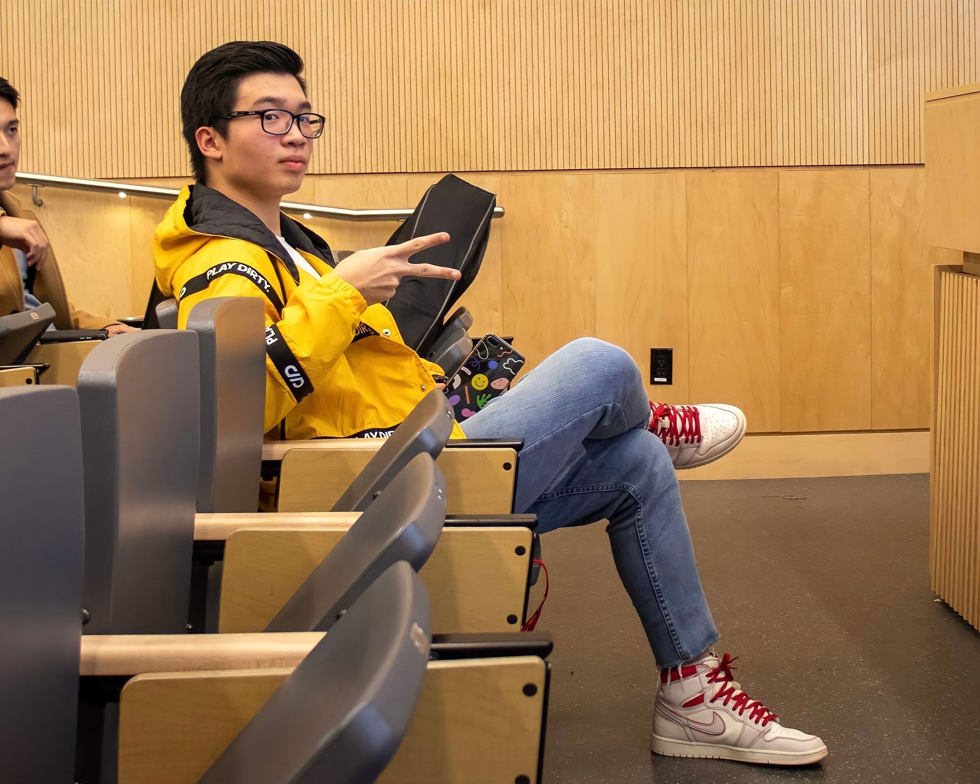 Truong Moc Hoang An student at Simon Fraser University Canada
