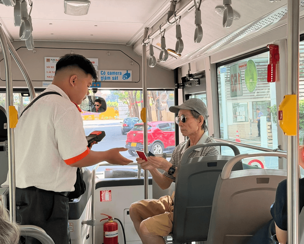 Free Buses For All: Ho Chi Minh City To Boost Public Transport | Vietcetera