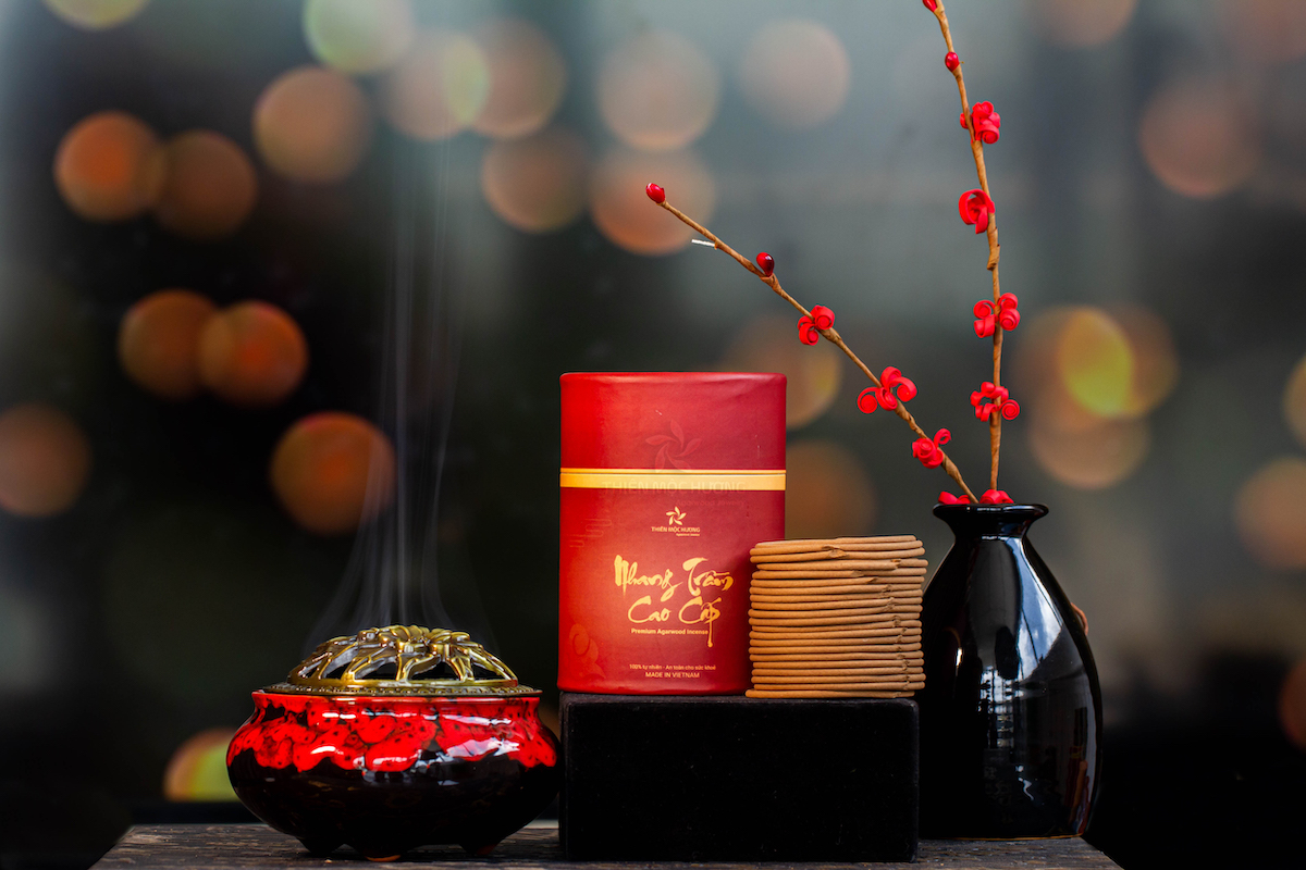 Each agarwood product is a capture of the essence of the Earth Each agarwood product is a capture of the essence of the Earth