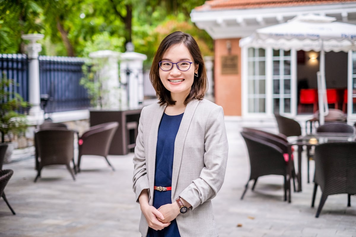 Là một độc giả lâu dài của Vietcetera điều thu hút tôi nằm ở ‘chất giọng của các bài viết khác xa với các trang báo khác chỉ toàn tin giật gân về các ngôi sao màn bạc | Nguồn Cơ Nguyễn Lagrave một độc giả lacircu dagravei của Vietcetera điều thu huacutet tocirci nằm ở lsquochất giọng của caacutec bagravei viết khaacutec xa với caacutec trang baacuteo khaacutec chỉ toagraven tin giật gacircn về caacutec ngocirci sao magraven bạc Nguồn Cơ Nguyễn