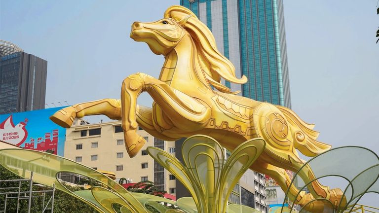 The horse mascot at Nguyen Hue Flower Street is inspired by the image of "Saint" Giong riding a horse flying to heaven. | Source: Thuận Văn for PLO