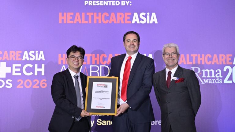 Takeda’s representative received the award at Healthcare Asia Pharma Awards 2026.