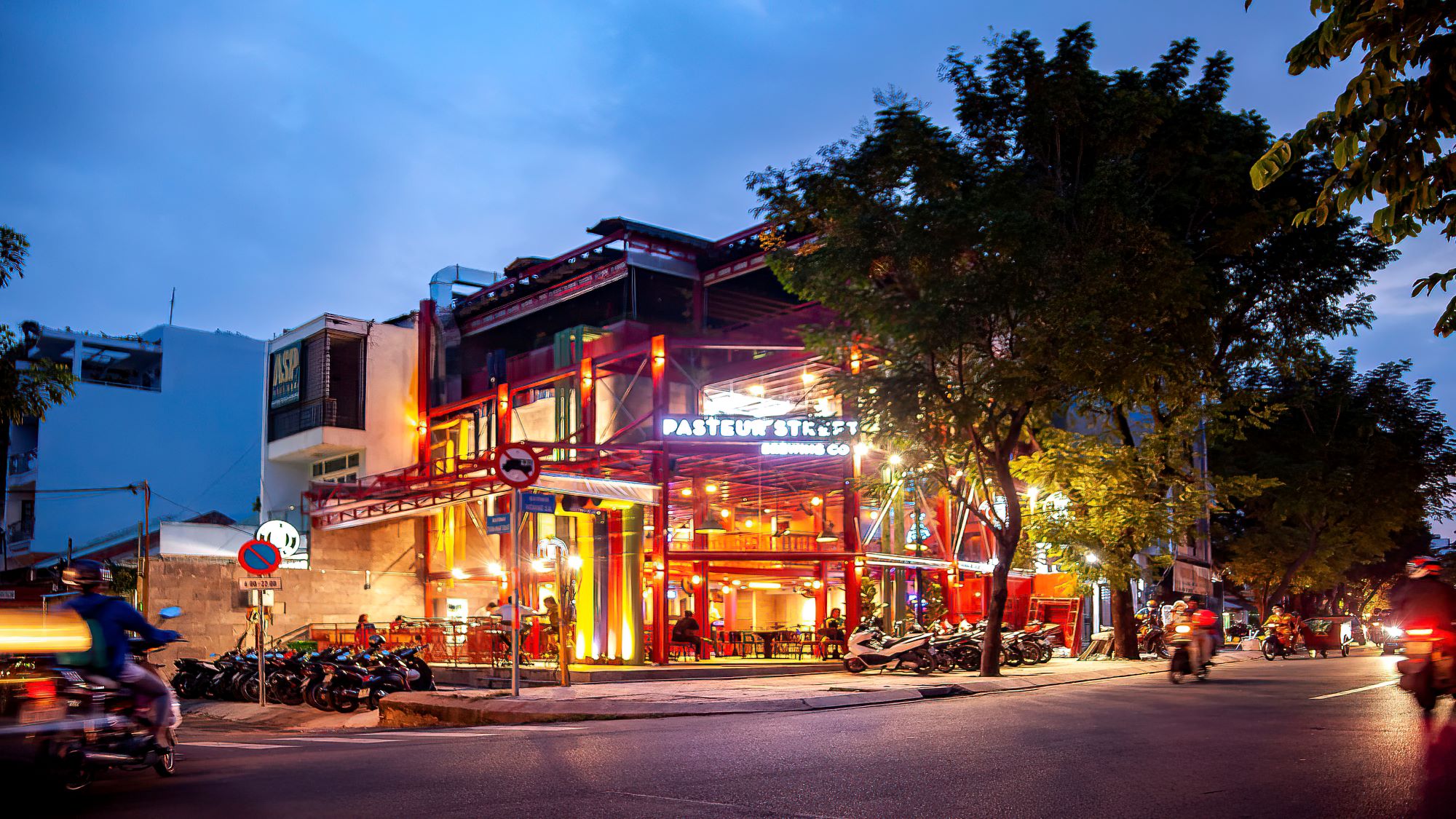 TINH HOA BIA THỦ CÔNG VIỆT NAM TẠI PASTEUR STREET BREWING