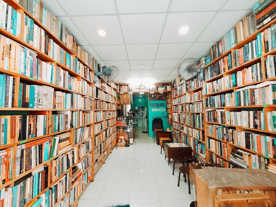 Không gian sạch sẽ ngăn nắp | Nguồn Sách cũ thư viện Facebook page