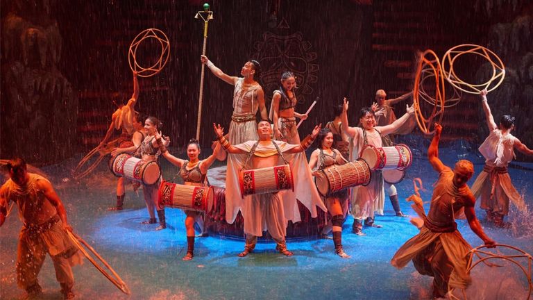 A Scene In Vung Dat Ky Bi (Enchanted Land) | Source: Rap Xiec Cong Vien Gia Dinh