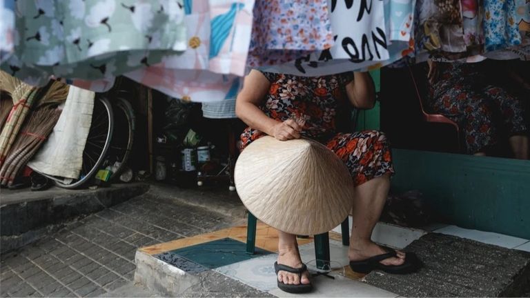Patterned pyjamas - đồ bộ. | Source: Adrien Jean Photography