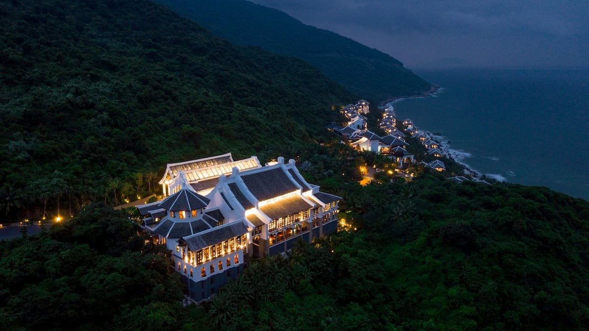 InterContinental Danang Sun Peninsula Resort — Thúc đẩy du lịch sinh thái và bảo tồn thiên nhiên8