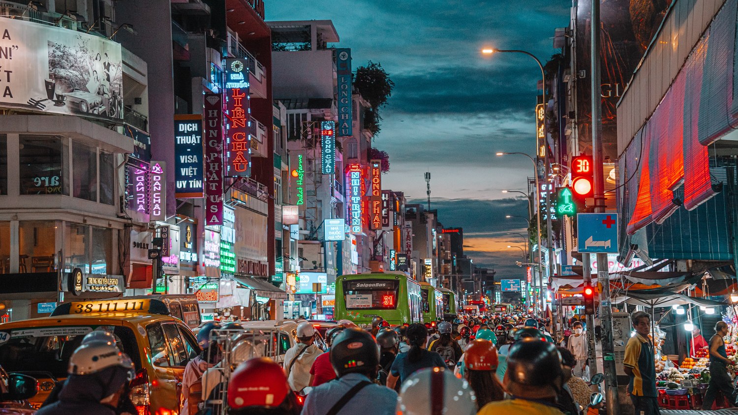 Saigon traffic | Source Shutterstock