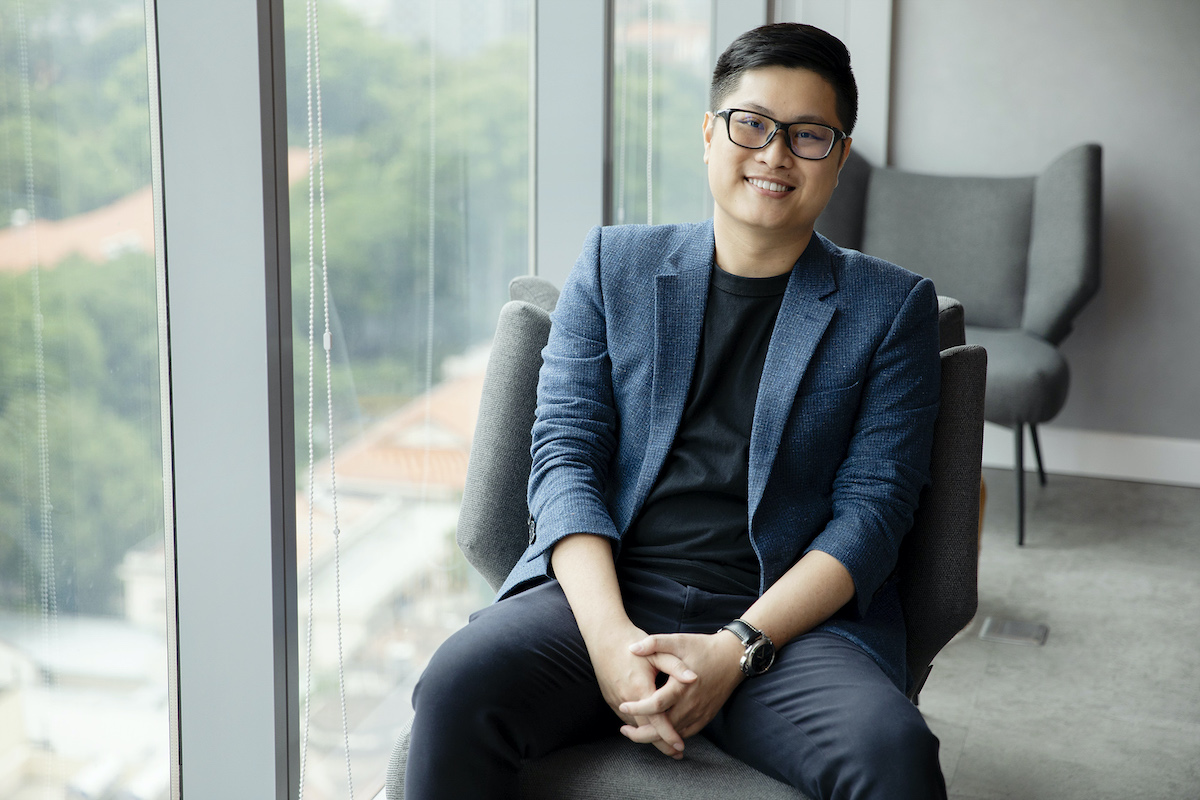 What attracts people from all different fields to AIA Vietnam is the fact that there is room for creativity and even madness here | Source Maika Elan for Vietcetera AIA 422
