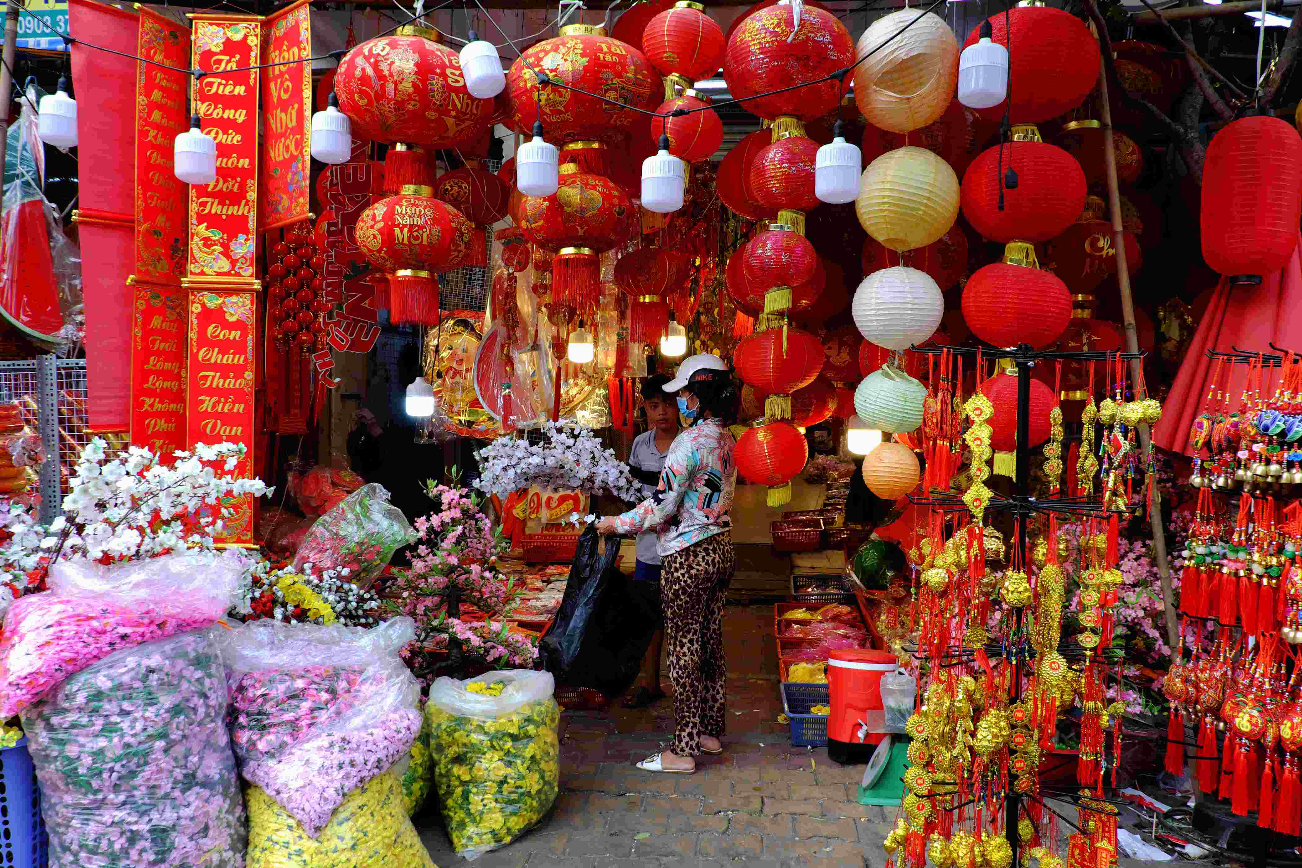 Dont be surprised to see a whole corner of red ornaments like this because red represents luck and happiness in the Vietnamese culture | Source Shutterstock