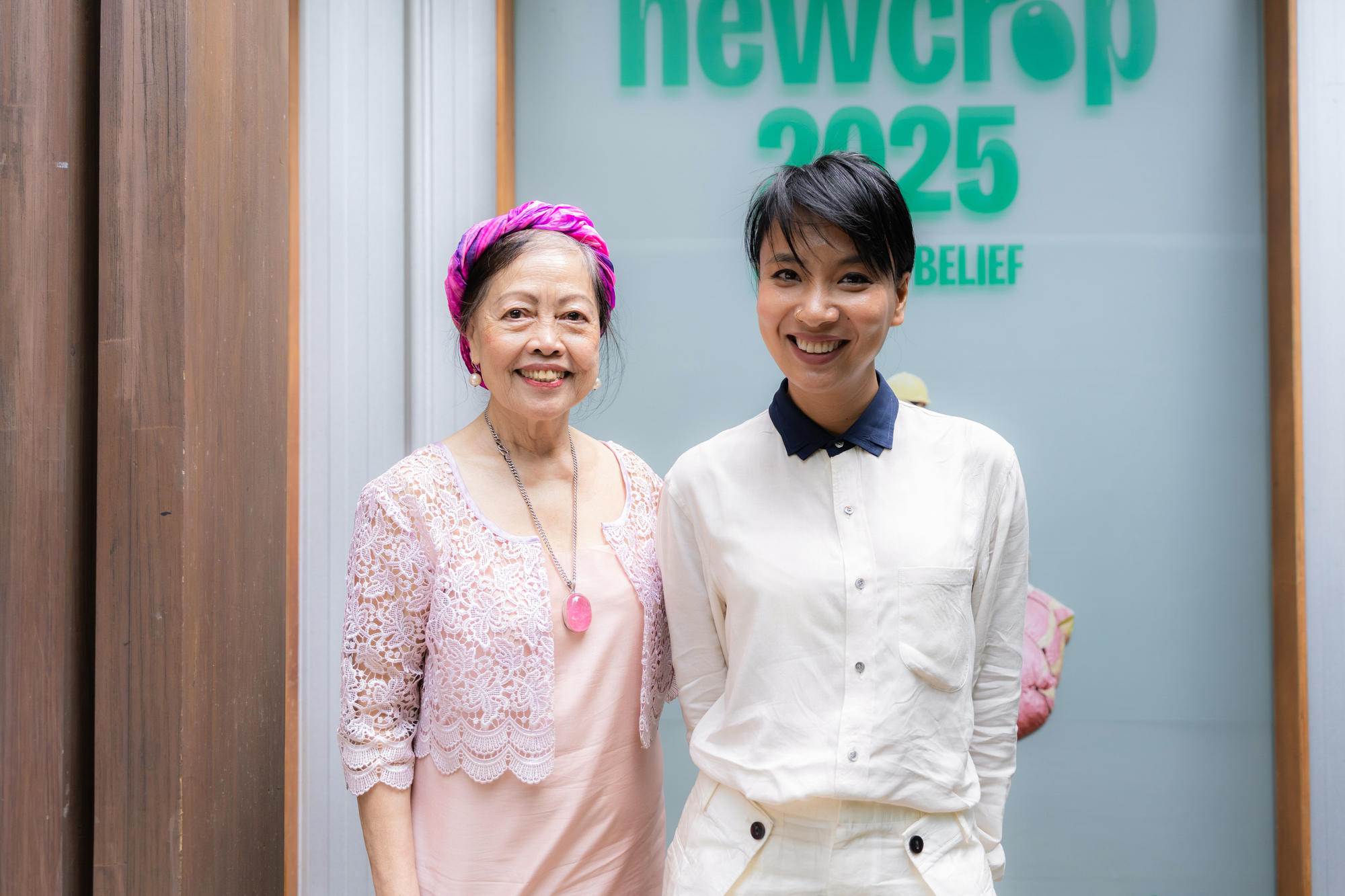 GS TS Thái Kim Lan và host Thùy Minh | Nguồn Minh Đăng cho Vietcetera