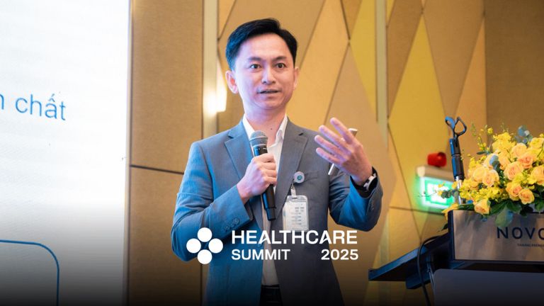 Dr. Ly Dai Luong (MD, PhD) | Source: Khooa Nguyễn for Vietcetera