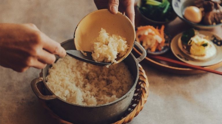 Mâm cơm Việt quen thuộc được phục vụ tại nhà hàng của cô Masumi. |Nguồn: NVCC