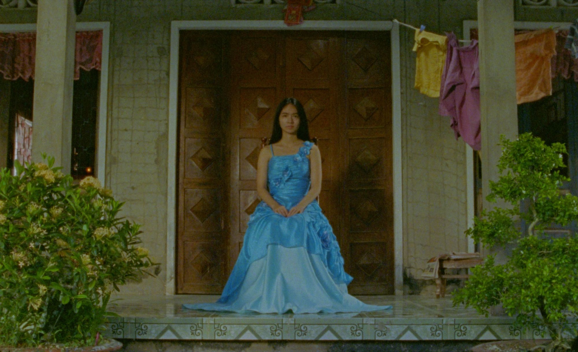 Hình ảnh từ bộ phim ‘Chín’ | Nguồn Naltobel Productions; Spring Auteurs Higravenh ảnh từ bộ phim lsquoChiacutenrsquo Nguồn Naltobel Productions Spring Auteurs