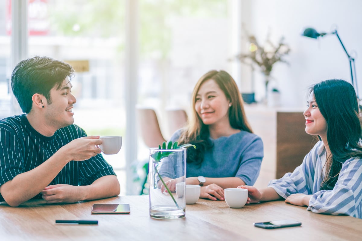 Là người hướng ngoại không đồng nghĩa giỏi networking Đây là lí do2