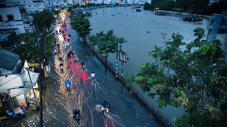 High tides in Ho Chi Minh City have reached their peak. | Source: Bao Tin Tuc