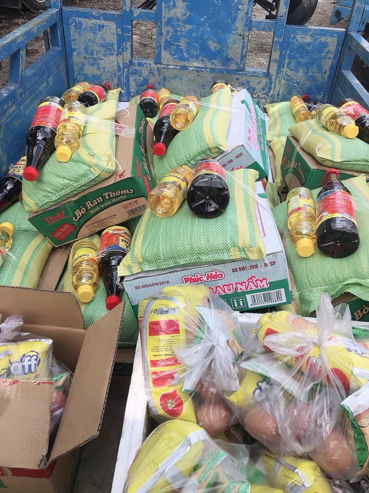 Dem Sai Gon prepares care packages to be delivered to those in need.
