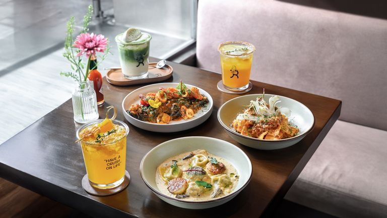 Nguồn: The Running Bean