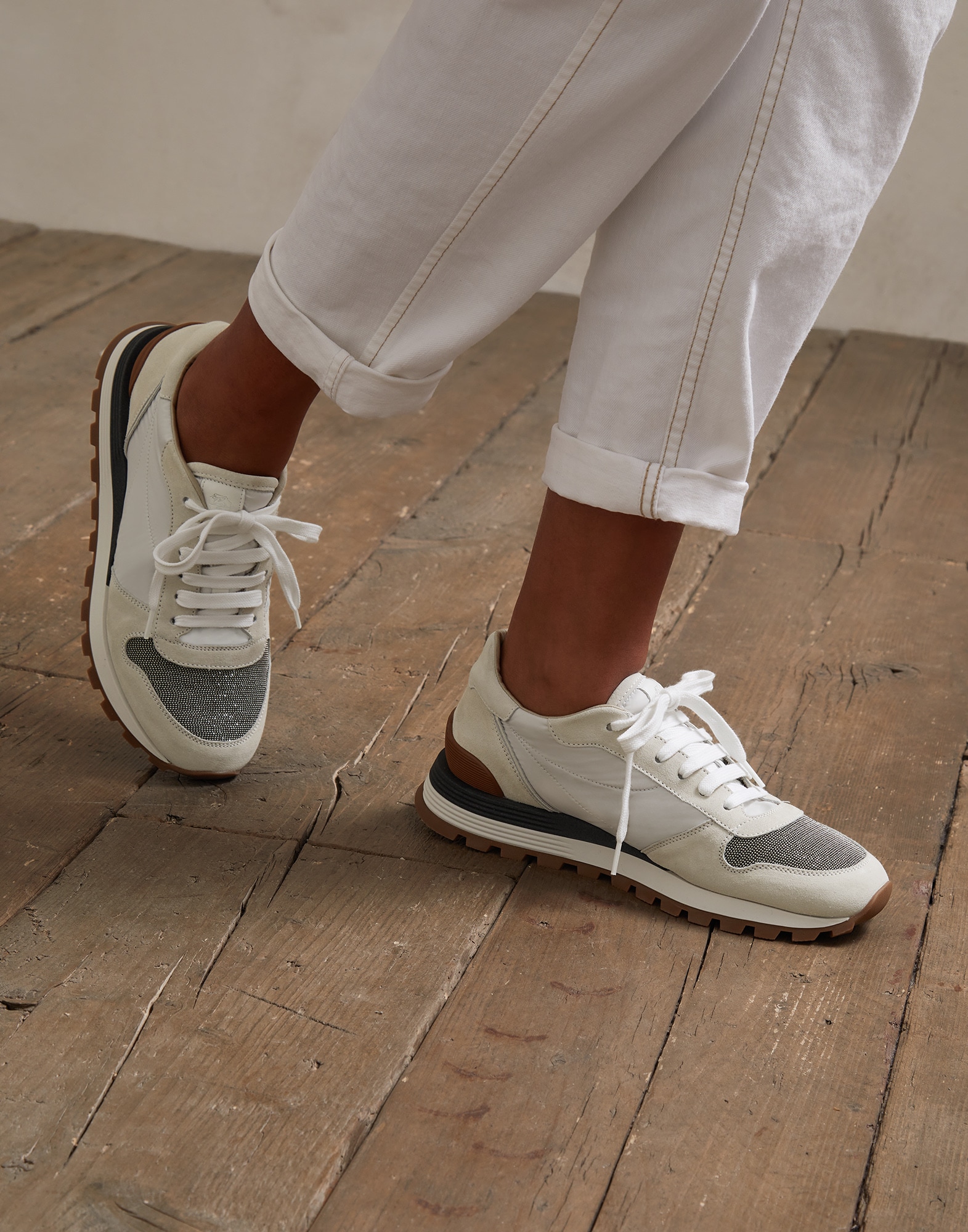 Phong cách làm giày tinh tế sang trọng trong đến từ nhà mốt Ý | Nguồn Brunello Cucinelli giày sneaker nam