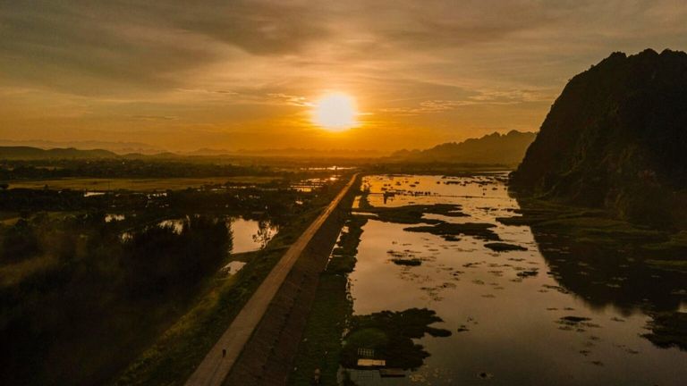 Nguồn: Indochina Junk