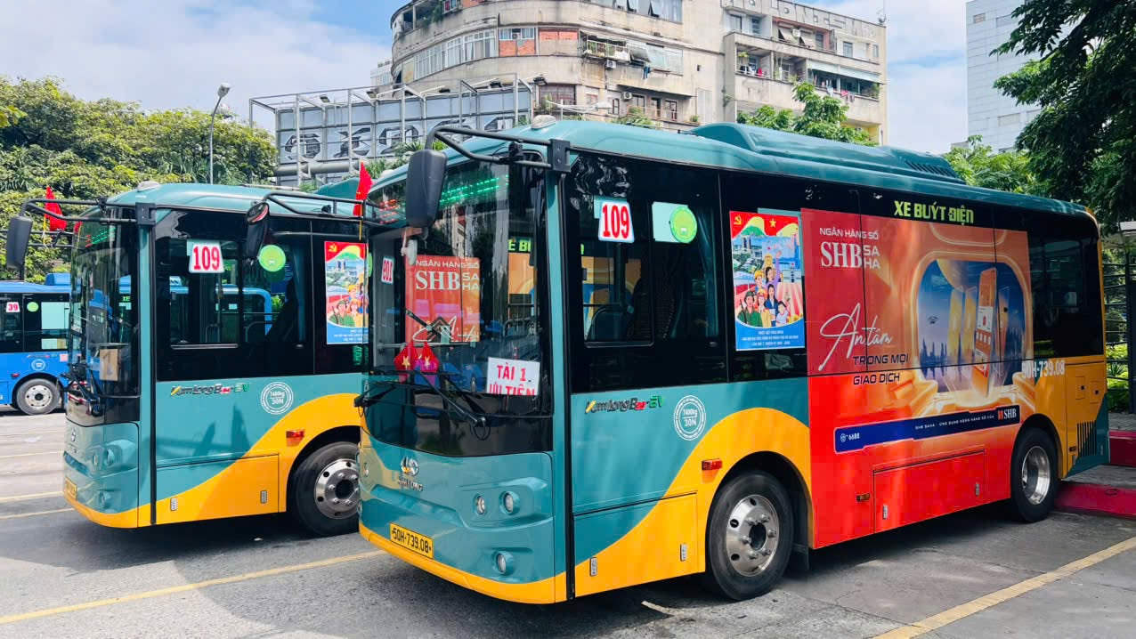 The Free Bus Era Is Expanding In Hanoi And Ho Chi Minh City | Vietcetera