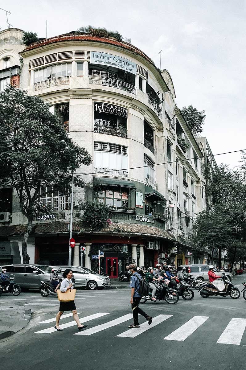 Top 5 con đường mua sắm tại trung tâm quận 10