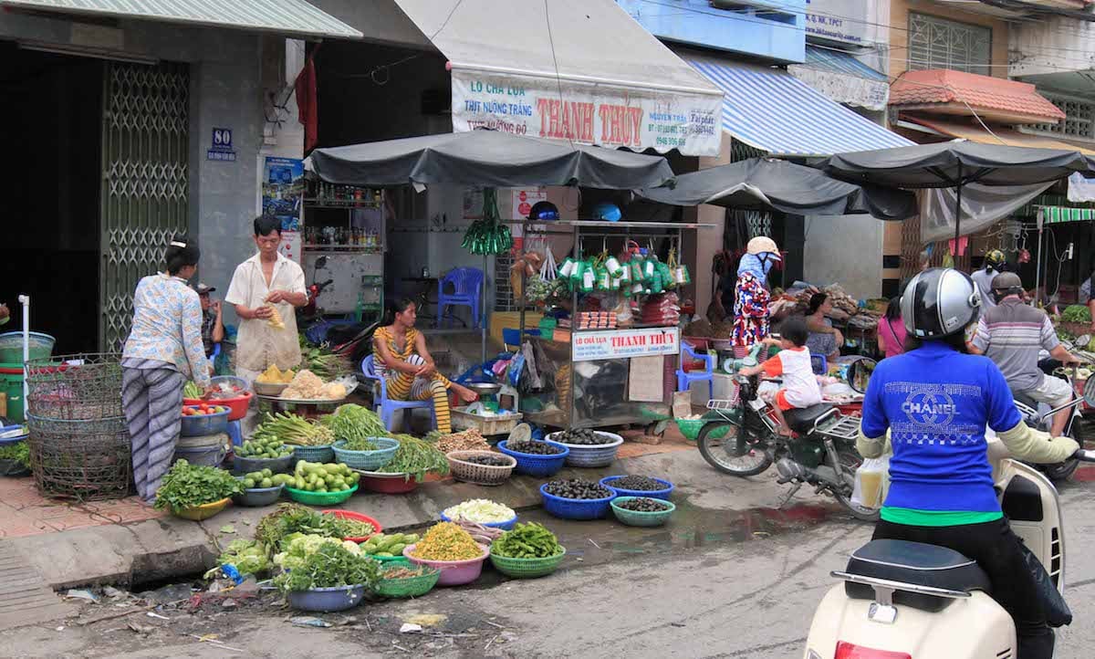 A Guide to Hanoirsquos Districts Navigating Vietnamrsquos Capital13