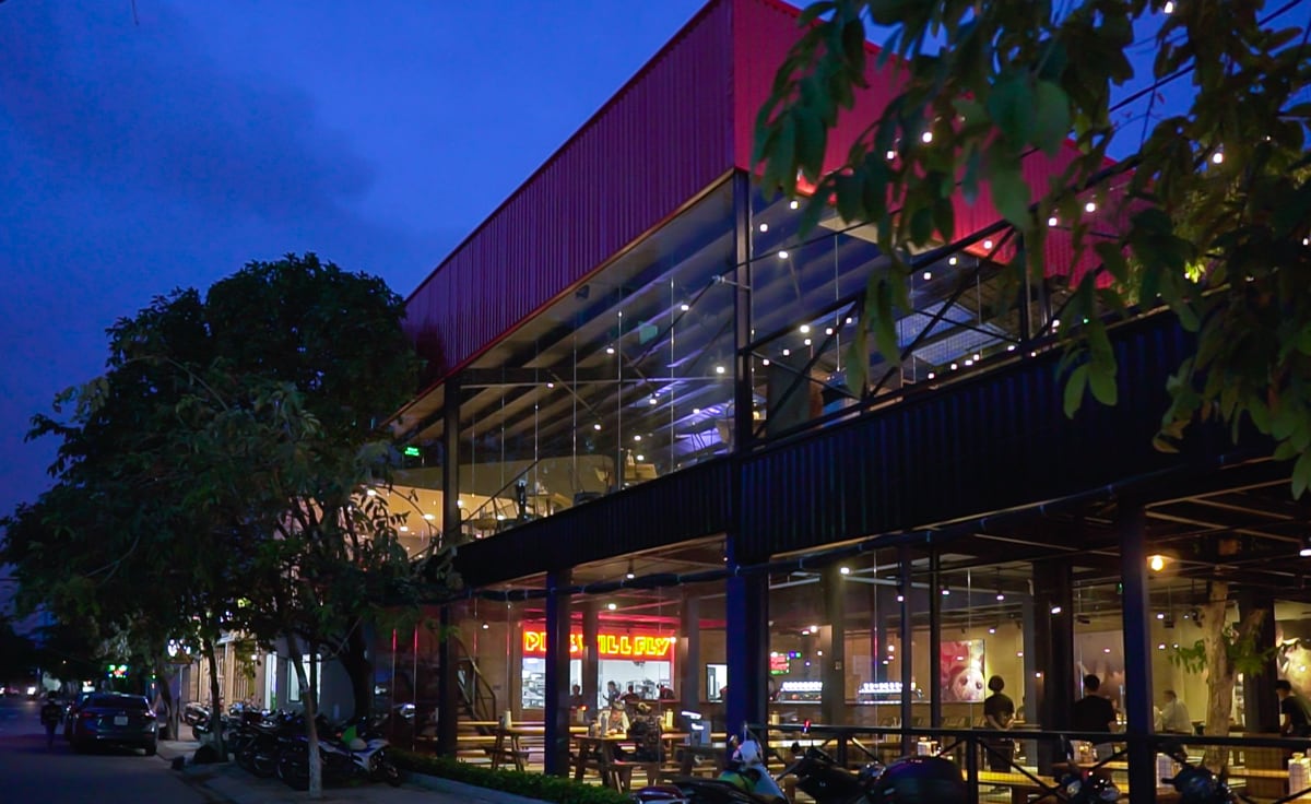 Quan Ut Ut’s new location at 436 Nguyen Thi Tap Phuong Tan Quy District 7 The Anatomy Of A Dish Quan Ut Uts Spicy Gochujang Pork Ribs1