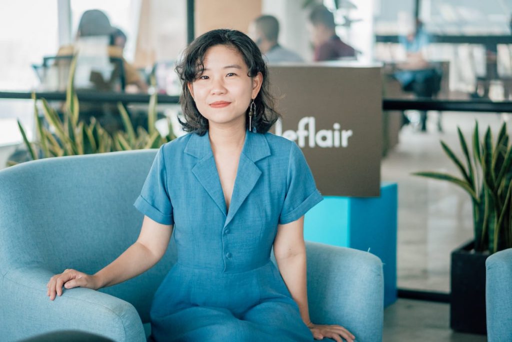 “Mỗi người chúng ta đều có khả năng tự nuôi dưỡng cảm hứng và sáng tạo mà những điều đó đều xuất phát từ sự cộng hưởng của một tập thể” “Mỗi người chúng ta đều có khả năng tự nuôi dưỡng cảm hứng và sáng tạo mà những điều đó đều xuất phát từ sự cộng hưởng của một tập thể”