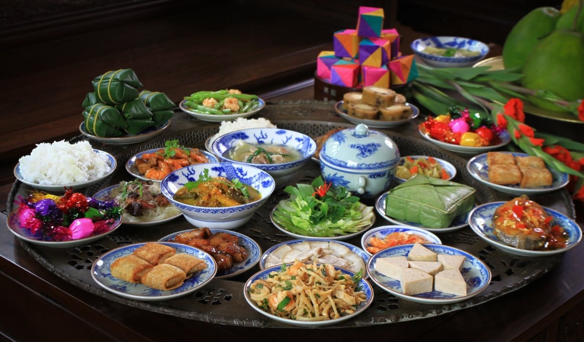 Cuc Gach Quan serves traditional dishes perfectly aligned with their “eat green eat healthy” ethos| Source jamjavn Cuc Gach Quan serves traditional dishes perfectly aligned with their “eat green eat healthy” ethos Source jamjavn sizesmaxwidth 1200px 100vw 1200px